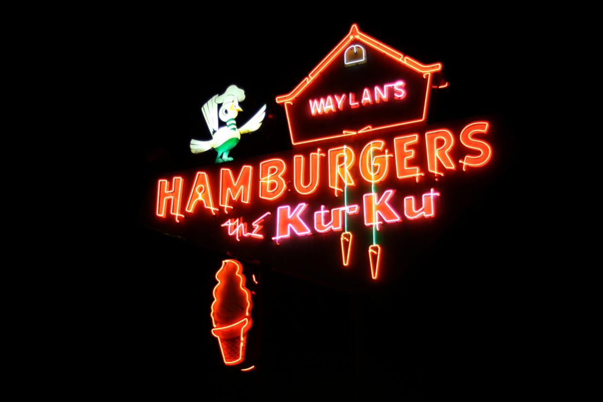 Waylan’s KuKu Hamburgers