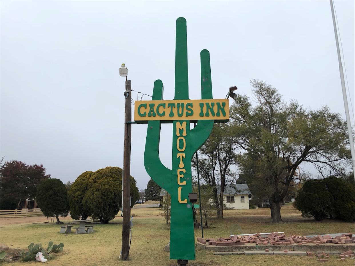 Cactus Inn