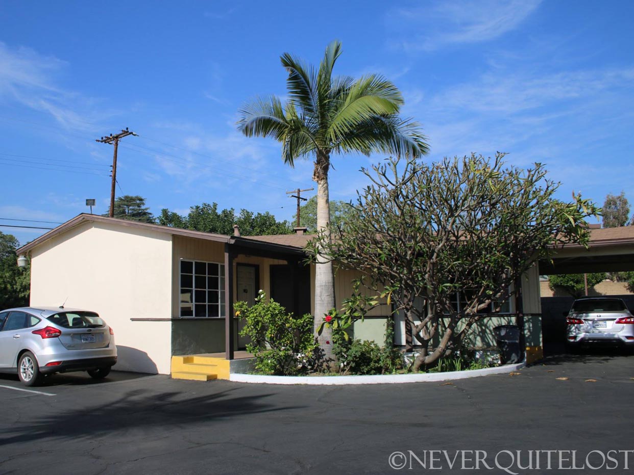 Palm Tropics Motel