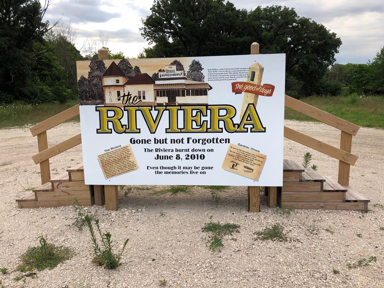 Riviera Memorial Place