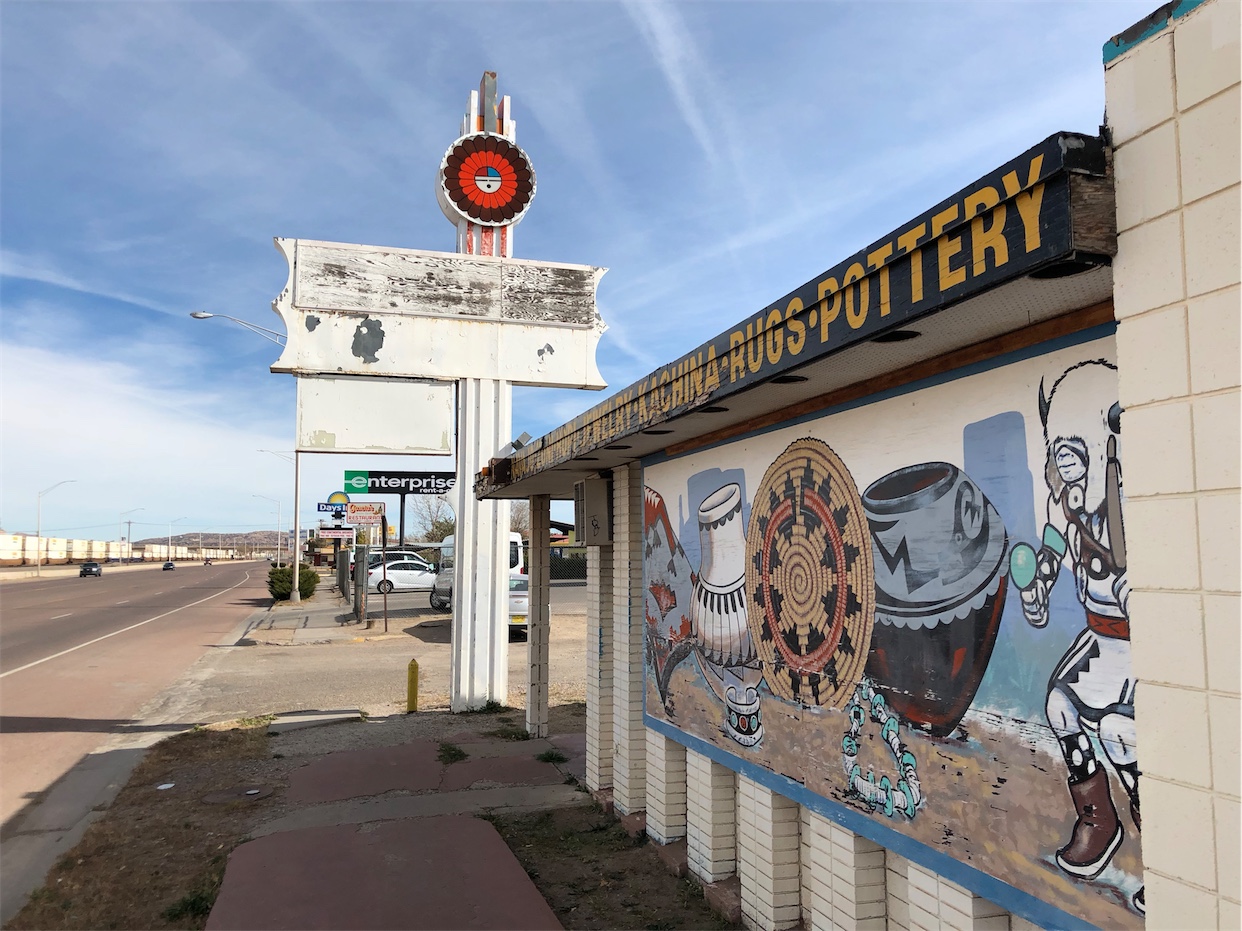 Navajo Zuni Shop – Historic66