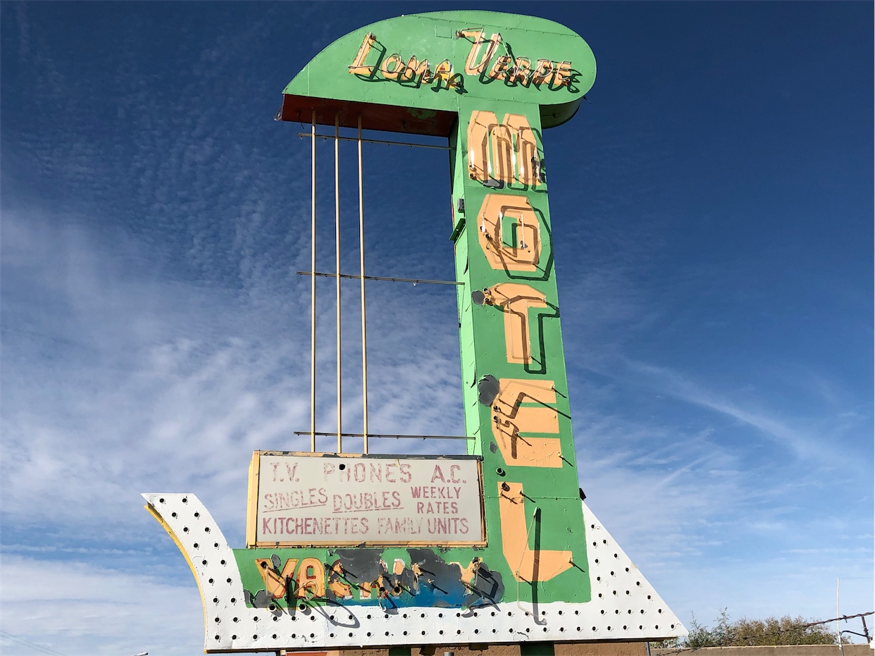 Loma Verde Motel