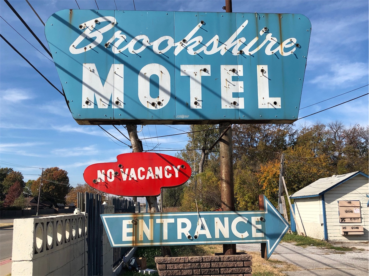 Brookshire Motel