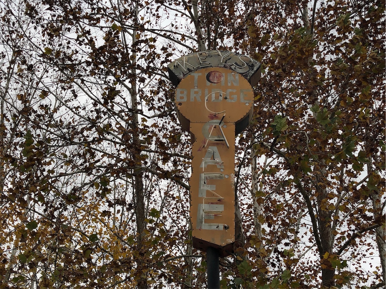 Keys Twin Bridge Cafe Sign