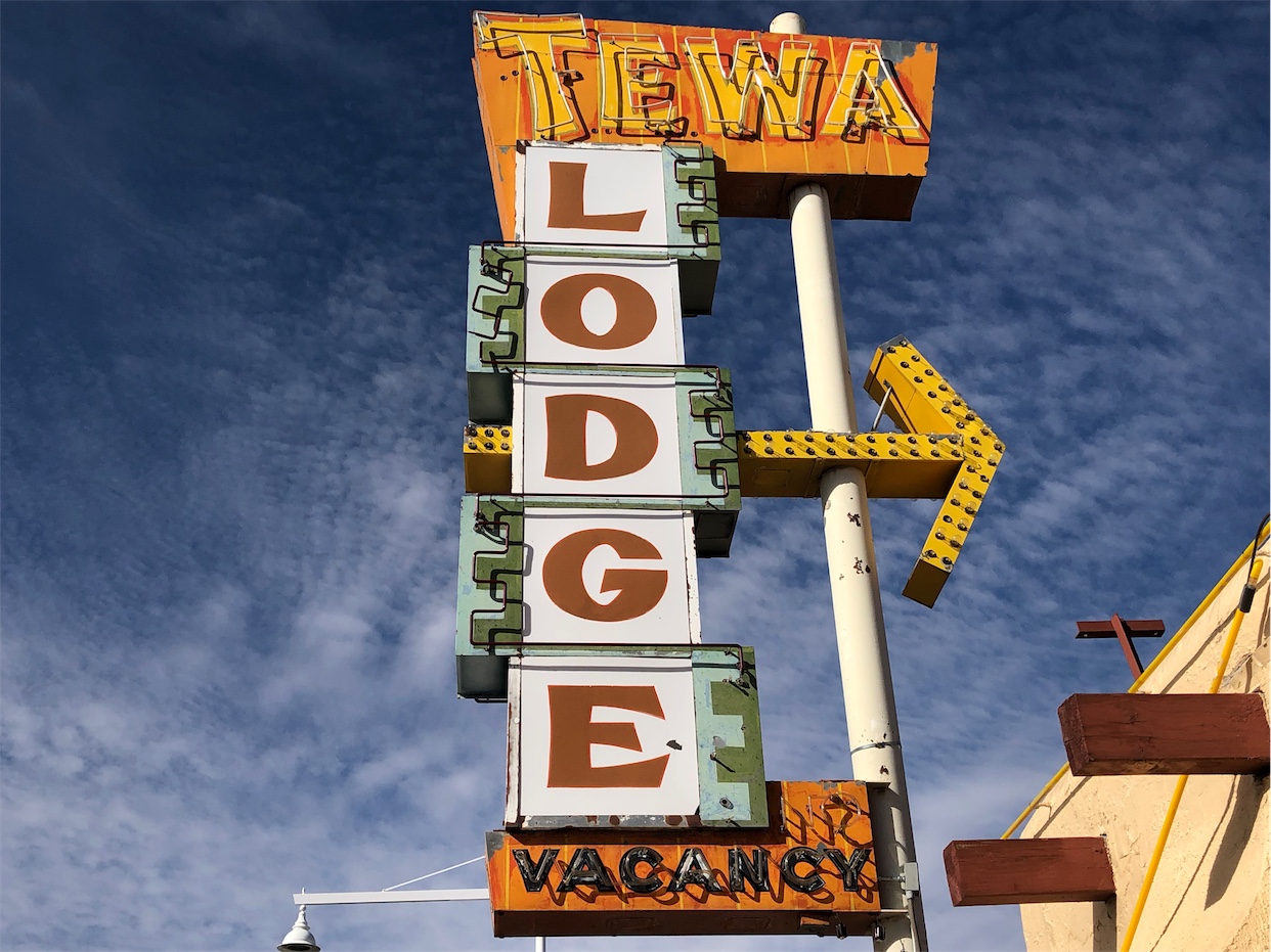 Tewa Lodge
