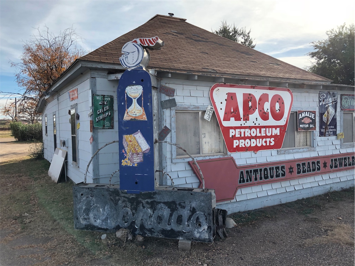 Tucumcari Trading Post