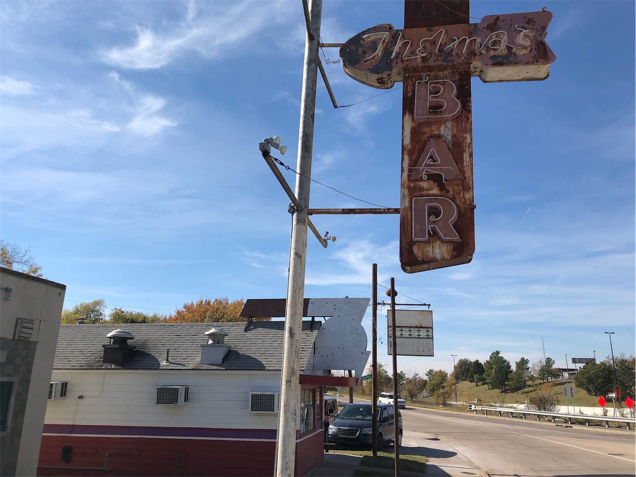 Thelmas Bar Sign