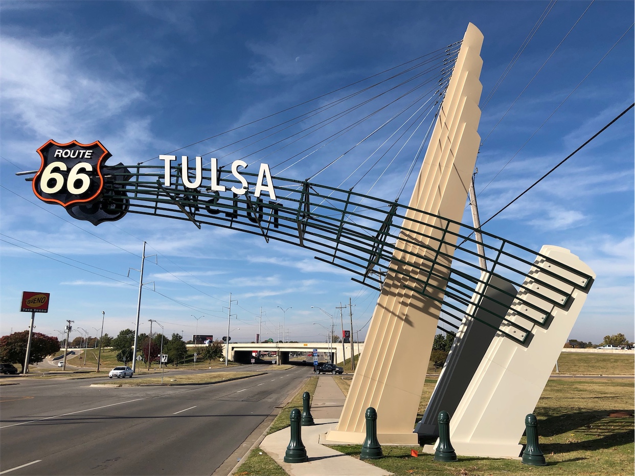 Tulsa Sign Route 66